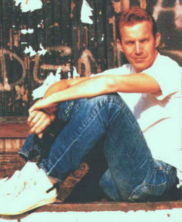 Kevin Costner 04