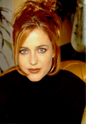 Gillian Anderson 014