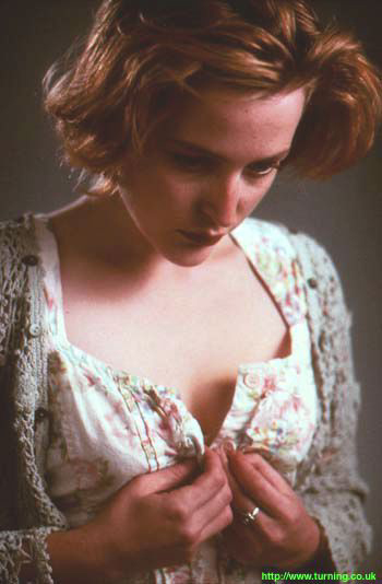 Gillian Anderson 053