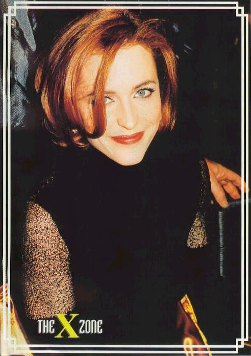 Gillian Anderson 059