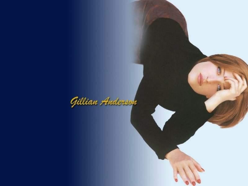 w-Gillian Anderson 01